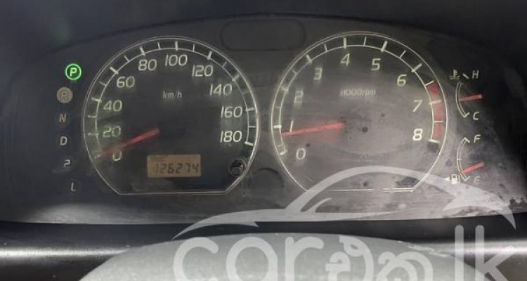 SUZUKI SWIFT 2004