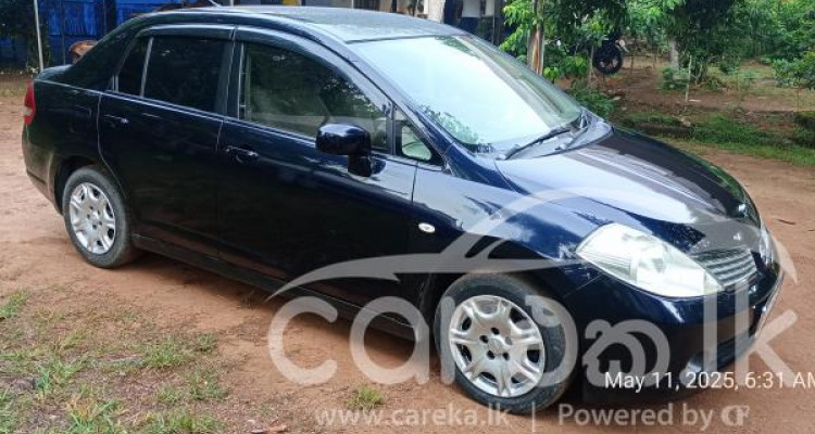 NISSAN TIIDA 2008