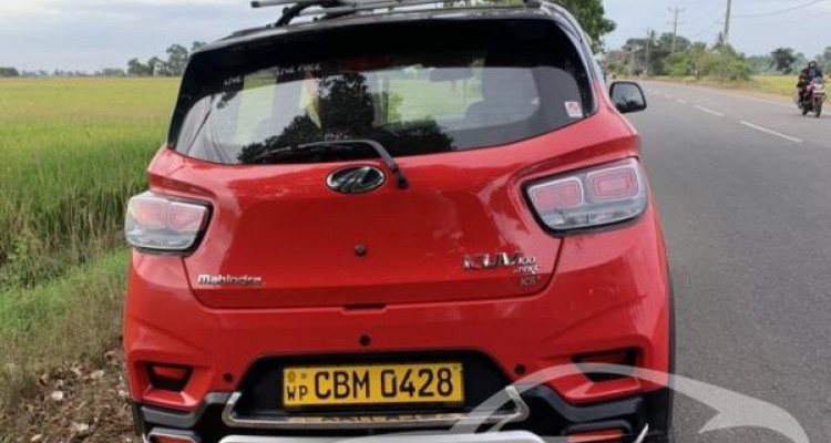 MAHINDRA KUV100 2021