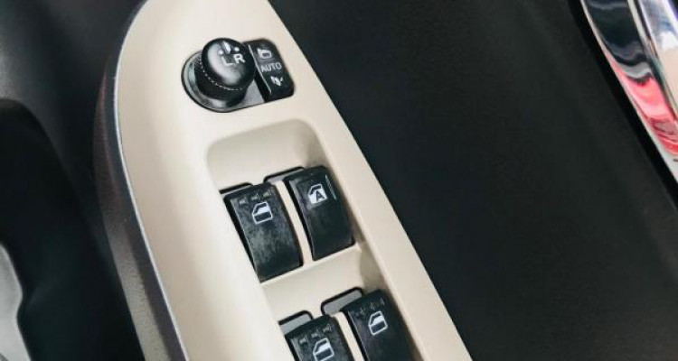 TOYOTA PASSO 2018