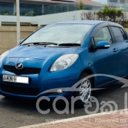 TOYOTA VITZ 2008