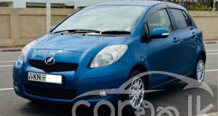 TOYOTA VITZ 2008