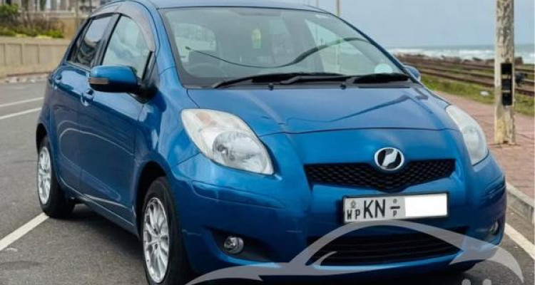 TOYOTA VITZ 2008