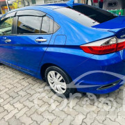 HONDA GRACE 2017