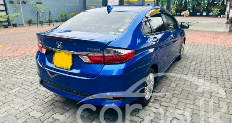 HONDA GRACE 2017