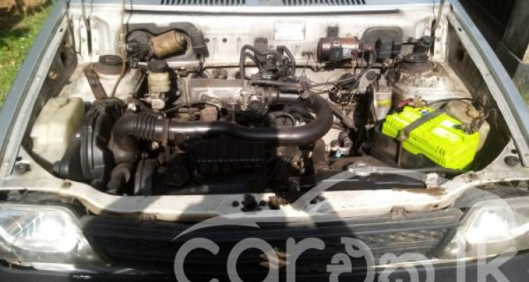 SUZUKI MARUTI 800 2011