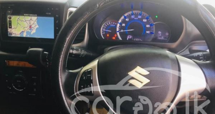 SUZUKI SPACIA 2017