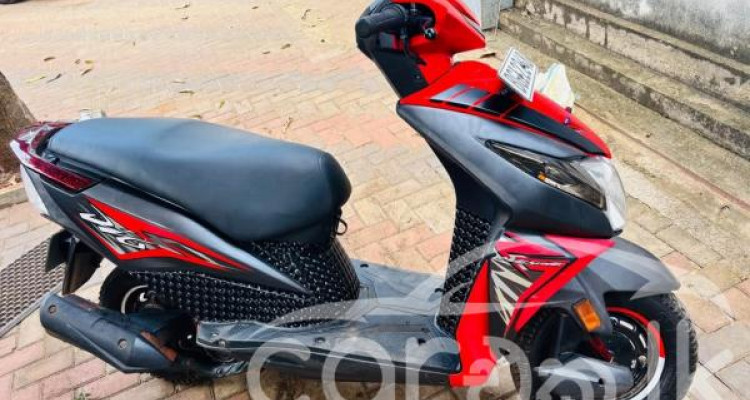 HONDA DIO 2017