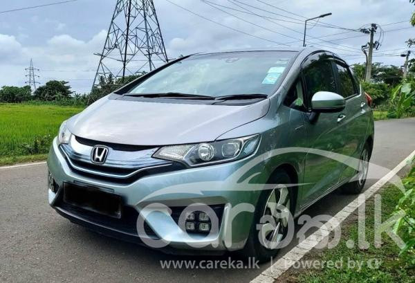 HONDA FIT GP5 2013