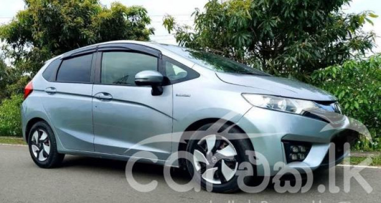 HONDA FIT GP5 2013
