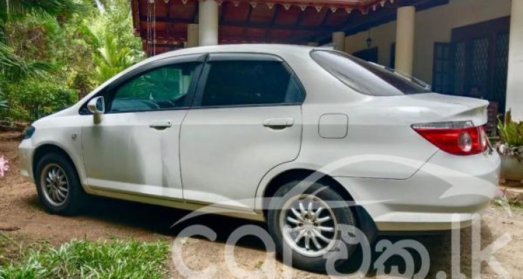 HONDA FIT ARIA 2007