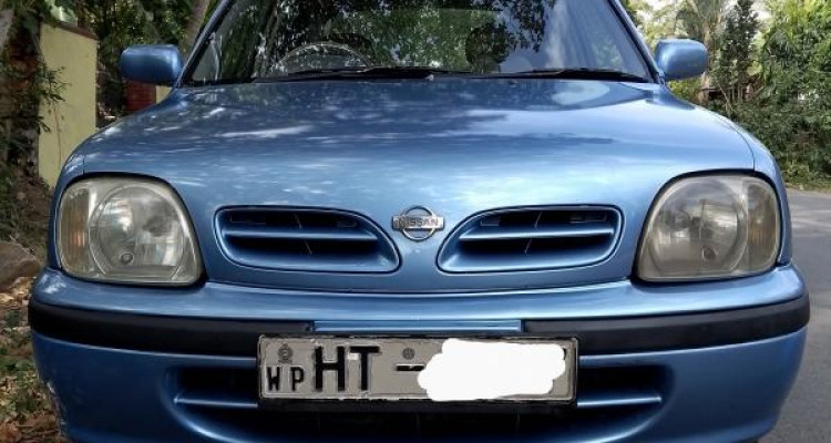 NISSAN MARCH K11 2000