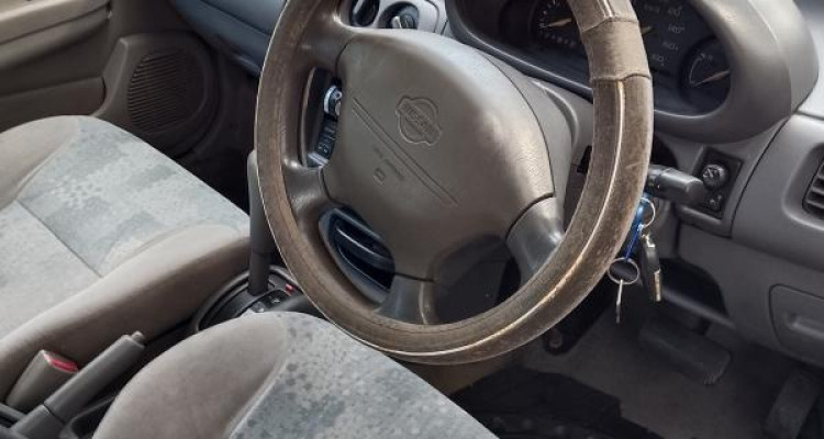 NISSAN MARCH K11 2000