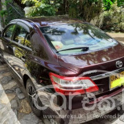 TOYOTA PREMIO 2014