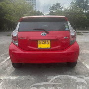 TOYOTA AQUA 2013