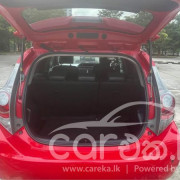 TOYOTA AQUA 2013