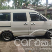 TOYOTA NOAH 1998