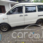 TOYOTA NOAH 1998