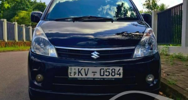 SUZUKI ESTILO 2012