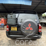 MITSUBISHI MONTERO 2004