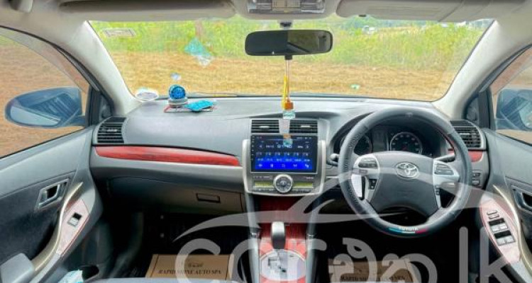 TOYOTA ALLION 260 2010