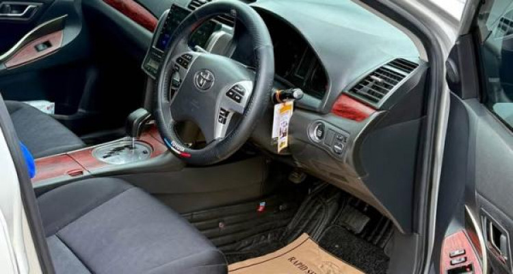 TOYOTA ALLION 260 2010