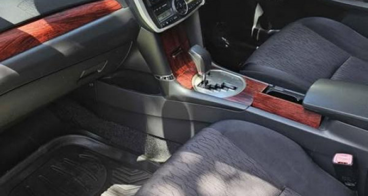TOYOTA ALLION 260 2010