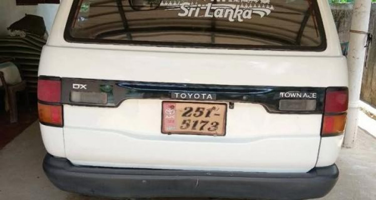 TOYOTA TOWNACE CR27 1993
