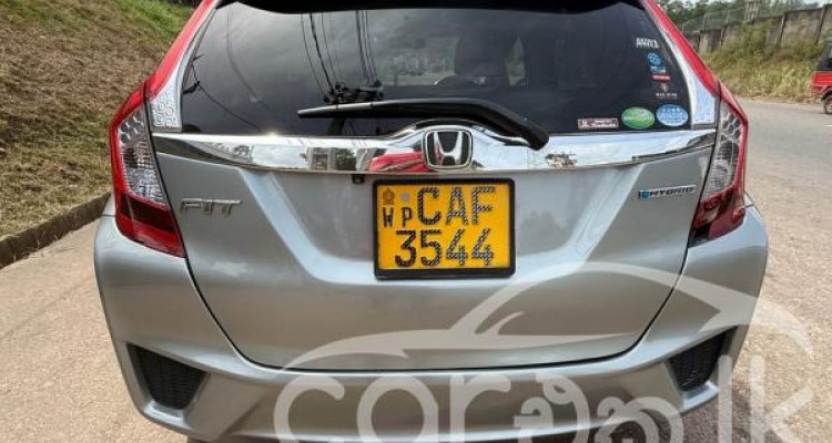 HONDA FIT GP5 2014