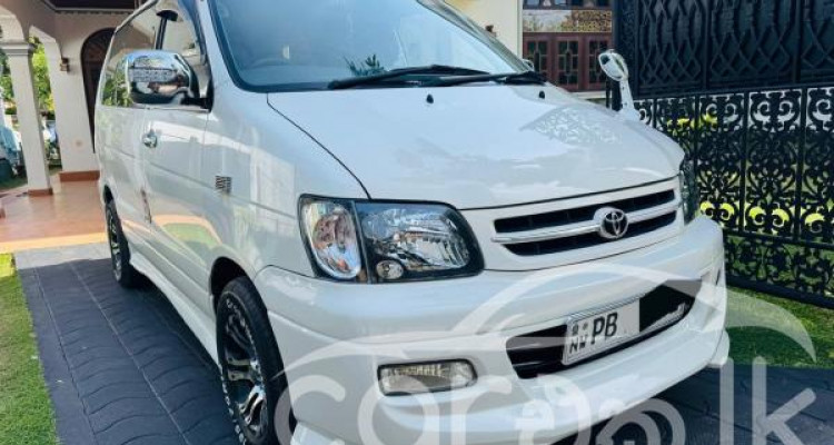 TOYOTA NOAH KR42 2003