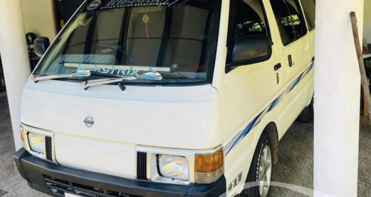 NISSAN VANETTE 1992