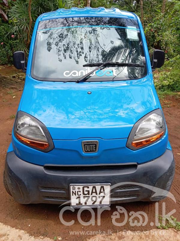 BAJAJ QUTE 2019