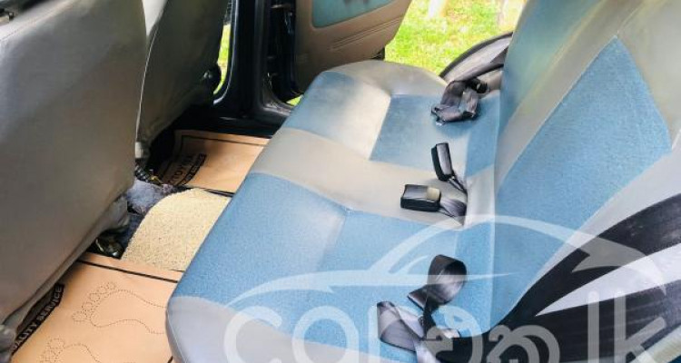 SUZUKI MARUTI 800 2012