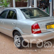 MAZDA FAMILIA 323 2000