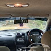 MAZDA FAMILIA 323 2000