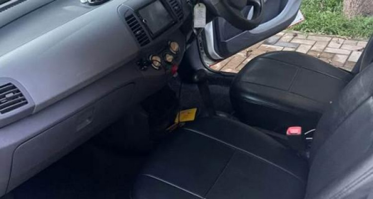 NISSAN MARCH K12 2003