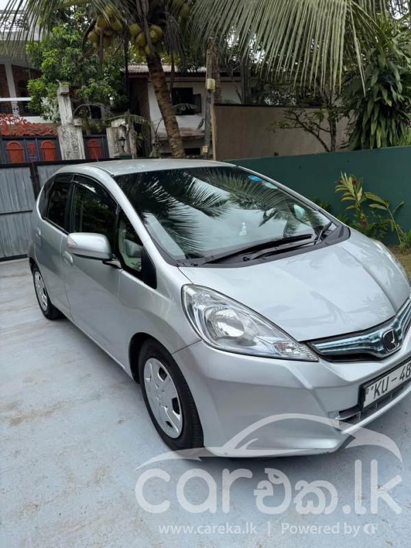 HONDA FIT GP1 2011