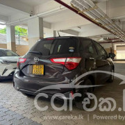 TOYOTA VITZ 2018