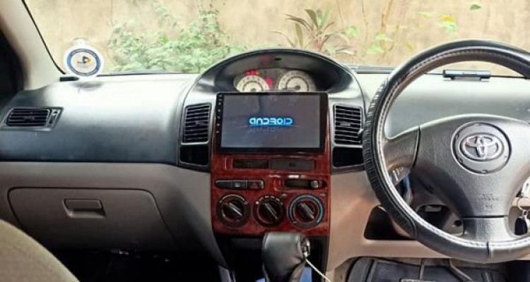 TOYOTA VIOS 2003
