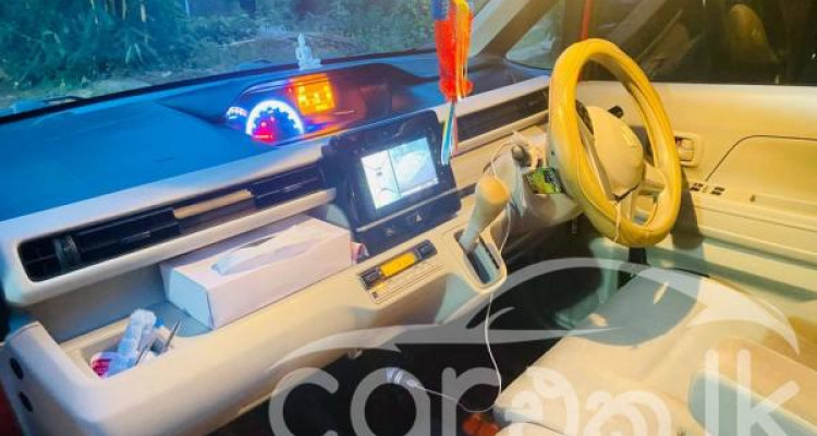 SUZUKI WAGON R FX 2017