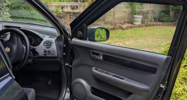 SUZUKI SWIFT 2008