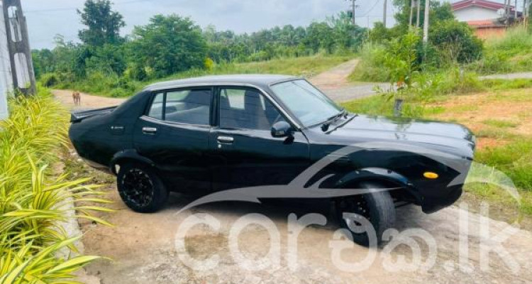 NISSAN SUNNY B211 1978