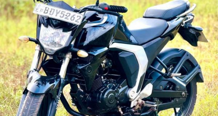 YAMAHA FZ V2 2016