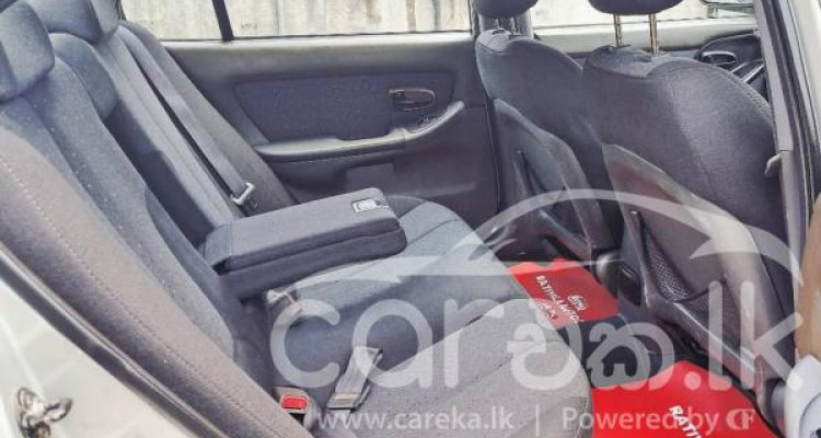 HYUNDAI ELANTRA 2001