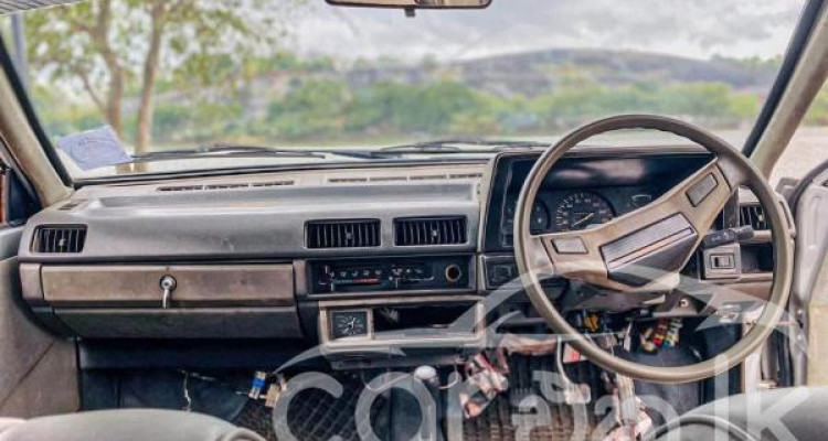 NISSAN SUNNY HB11 1984