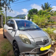 TOYOTA VITZ 2007