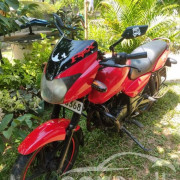 BAJAJ PULSAR 180 2005