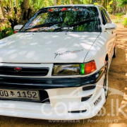 MAZDA FAMILIA 1993