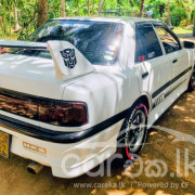 MAZDA FAMILIA 1993