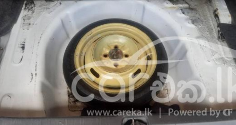 TOYOTA COROLLA AE110 1999